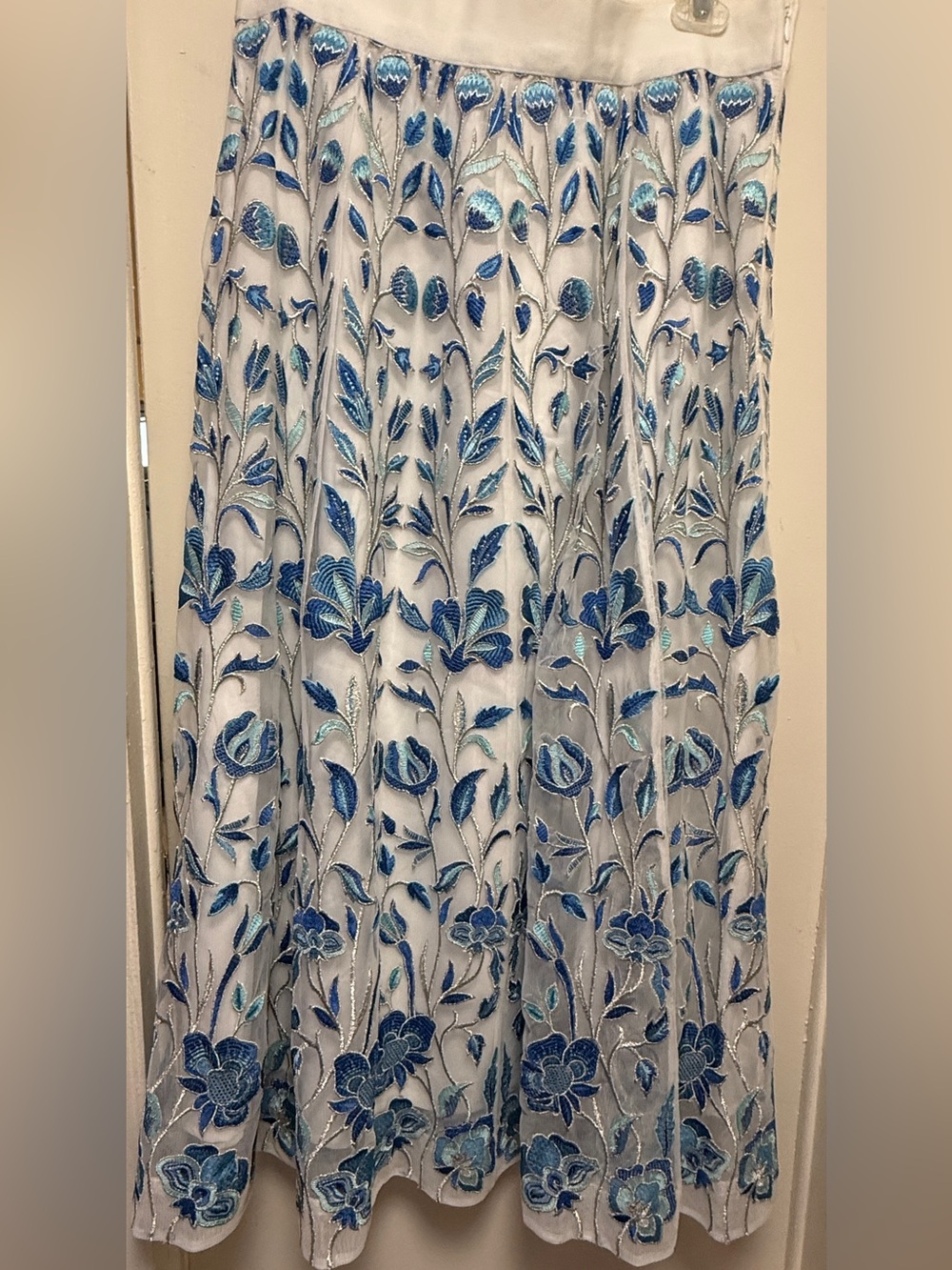 Blue Floral Embroidered White Midi Skirt by Soft Surroundings M